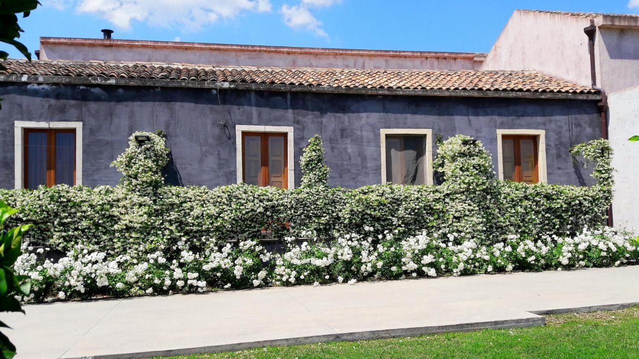 Ramo D'Aria Etna Boutique Hotel جاري المظهر الخارجي الصورة